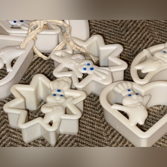 VINTAGE The Pillsbury Doughboy Canvas Tote and Baking Set - Picture 6 of 6